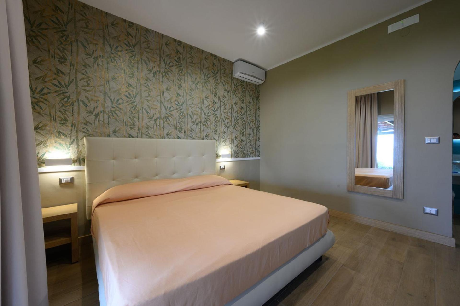 Villaggio Stella Del Sud & Resort Пишотта Экстерьер фото